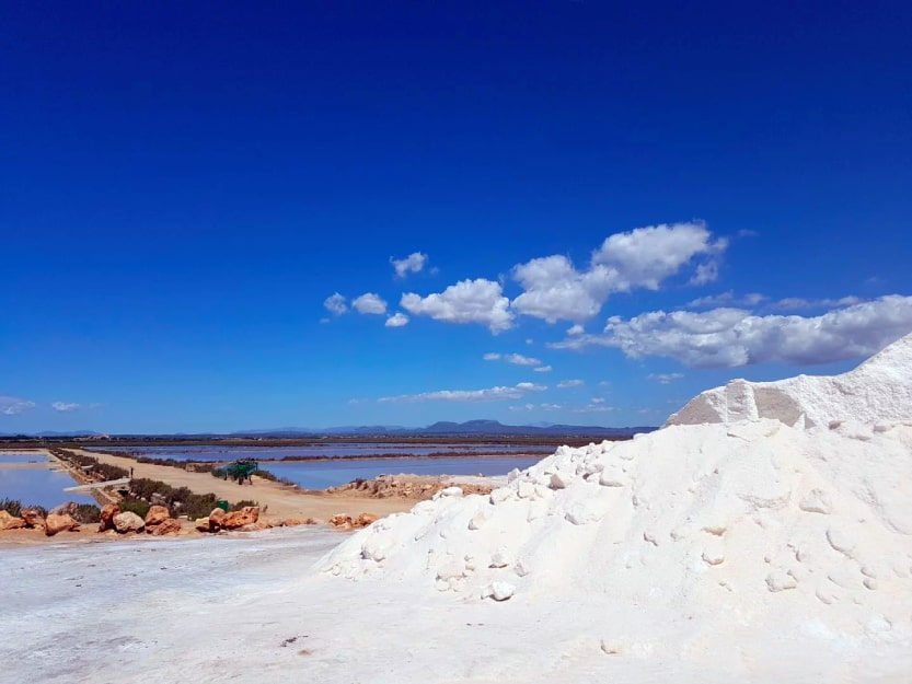 Es Trenc salt mashes, beaches and cliffs in southern Mallorca - Driveando